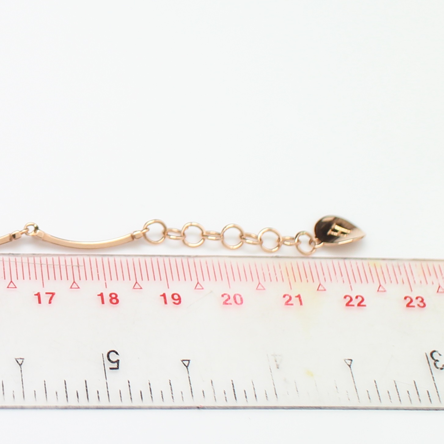 BL25016 สร้อยข้อมือเพชรตุ้งติ้งกุญแจ เพชรแท้ 0.25 กะรัต ทองแท้ 18k Pinkgold นน.รวม 7.3 กรัม ยาว 18-21 ซม.