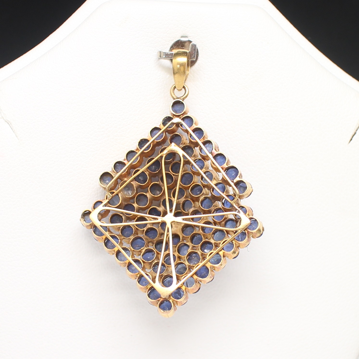 PD25116 จี้ไพลินพม่าดิบ ทองแท้ 18k นน.รวม 8.7 กรัม เซอร์ SGL