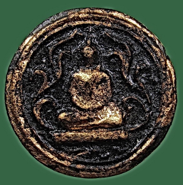 จันทร์ลอย เนื้อผงรักทองเดิม พระยุคแรก ท่านเจ้าคุณวิเชียร วัดเครือวัลย์ ชลบุรี