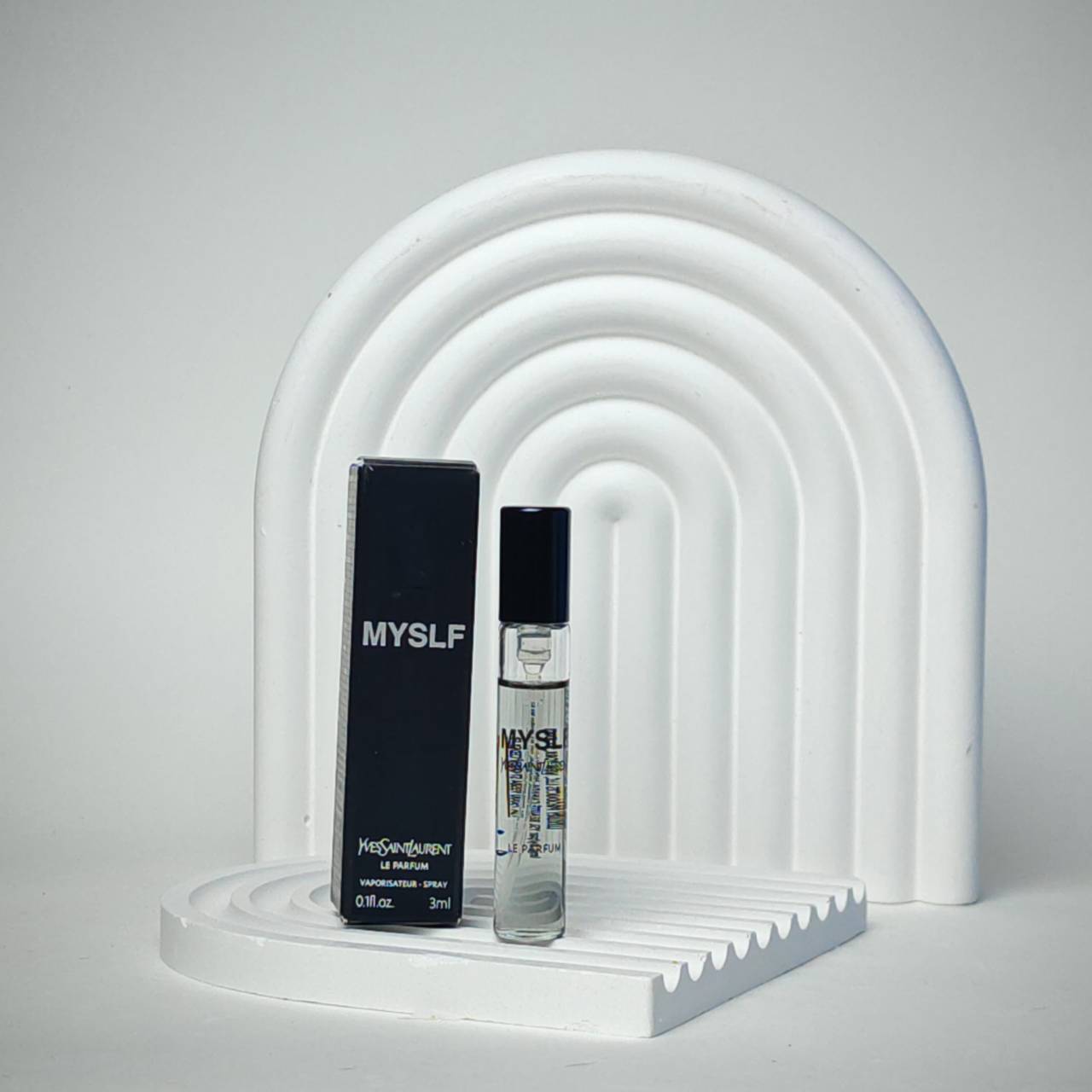 น้ำหอมจิ๋วมินิ YSL MYSLF Le Parfum 3ml แบบสเปรย์ ( Mini Perfume น้ำหอมขนาดพกพา) น้ำหอมจิ๋วมินิแบบทดลองแบบสเปรย์ พกพาก็สะดวกใช้ฉีดตามจุดชีพจร