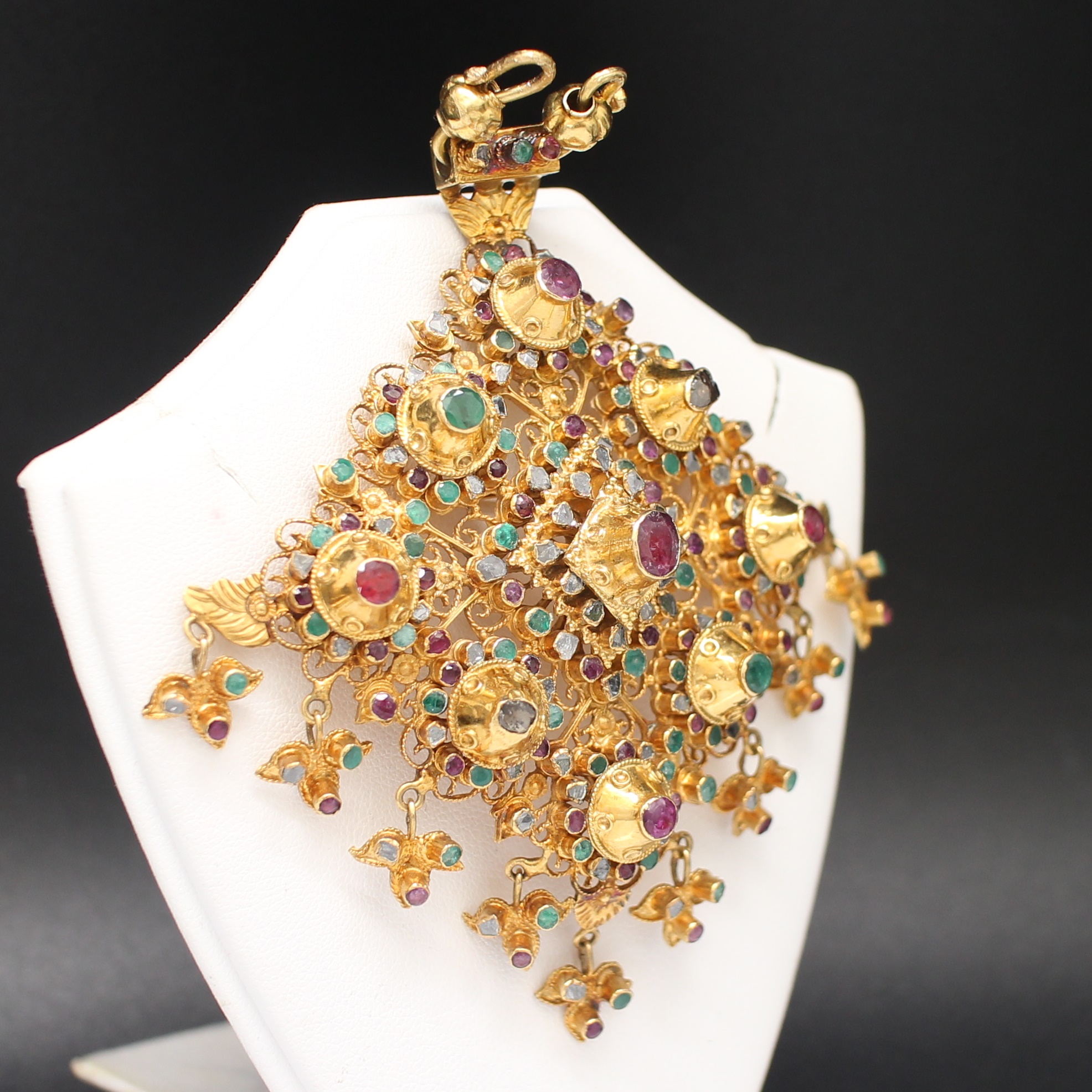 PD25133 จี้อุบะสามสี 9 ยอด ตุ้งติ้ง เพชรซีก ทับทิม มรกต ทองแท้ 90% นน.รวม 44.8 กรัม