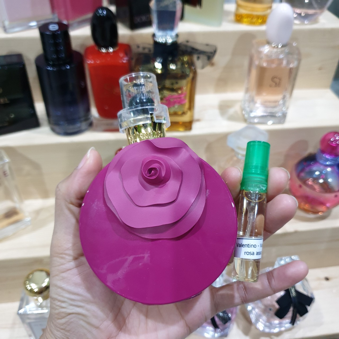 น้ำหอมแท้แบ่งขาย Valentino valentina rosa assoluto Eau De Parfum for women💕Travel Size #แบบทดลอง