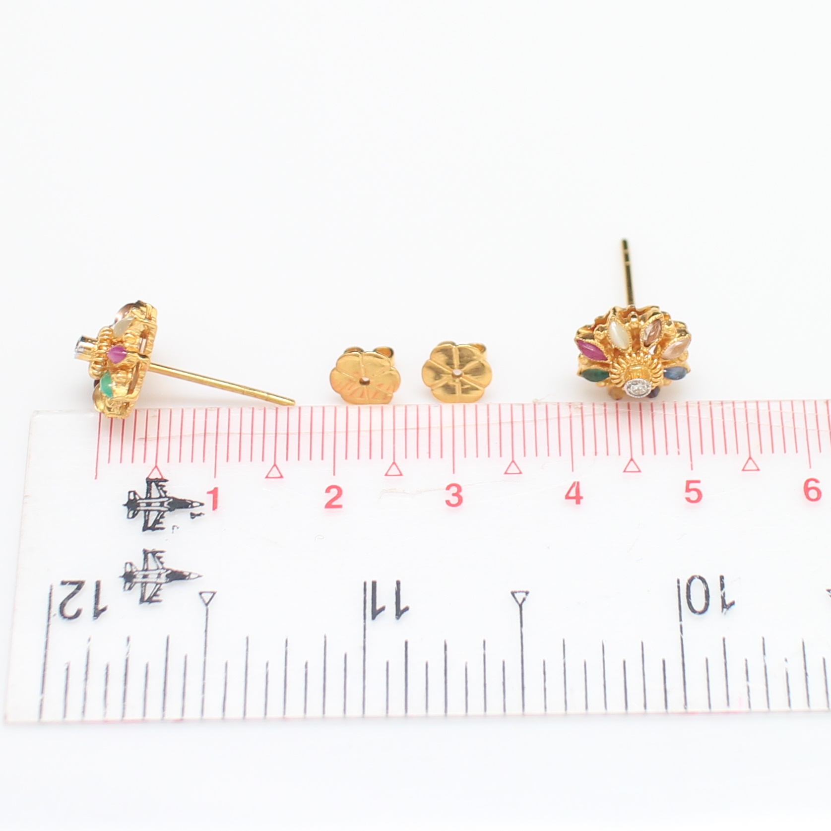 ER25102 ต่างหูนพเก้าพลอยส่งมาคีย์ เพชรแท้ 2 เม็ด 0.10 กะรัต นน.รวม 3.2 กรัม