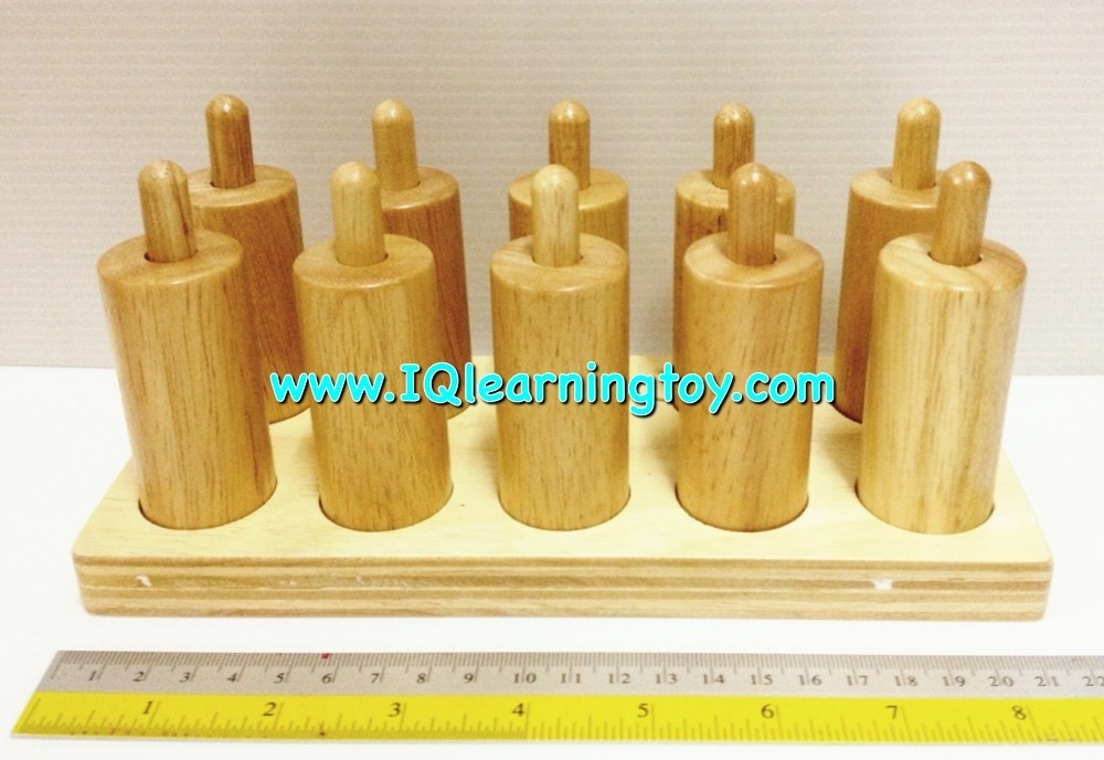 Montessori-Spring Box มอนเตสซอรี่- ชุดกล่องสปริง ประกอบด้วยฐานไม้ พร้อมแท่งไม้ทรงกระบอกมีจุก 10 แท่ง ( 5 คู่ ) ฝึกประสาทสัมผัส ส่งฟรี