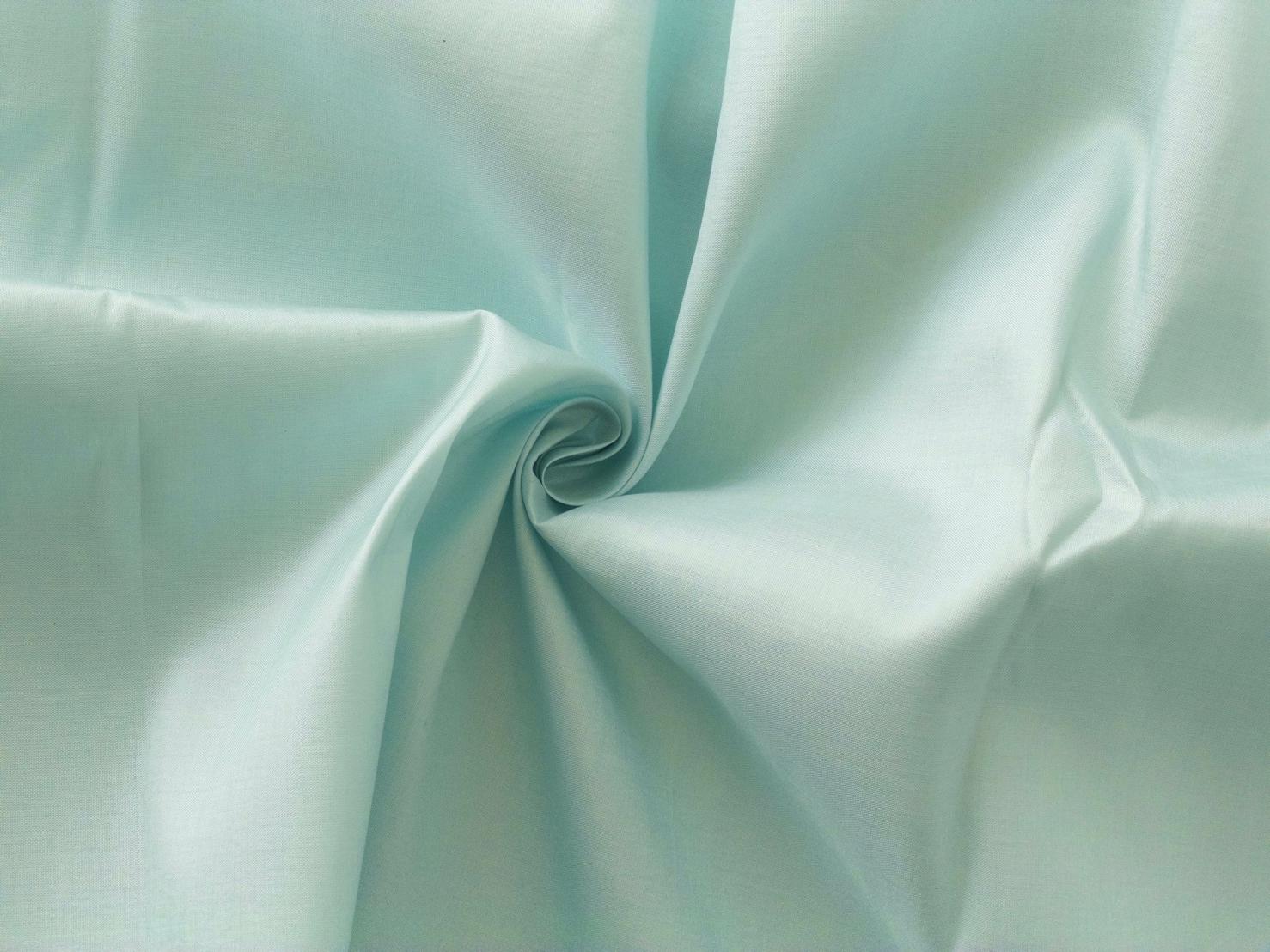 ผ้าไหมสีพื้น เนื้อเรียบ ตรานกยูงพระราชทาน สีเขียวมิ้นต์อมฟ้าอ่อน (ราคาต่อหลา) รหัส C-119-2025PC1