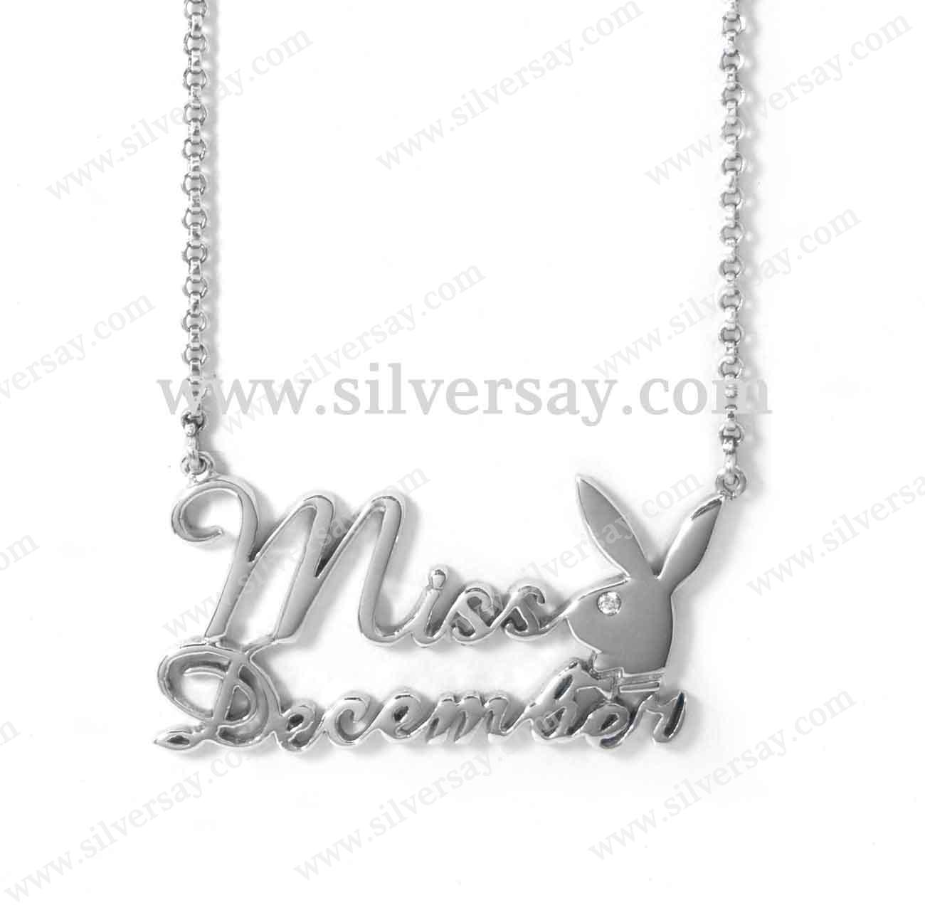 จี้กระต่ายเพลย์บอย "Playboy & Miss December" ฝังเพชรสวิส พร้อมสร้อยคอลายอิตาลี เงินแท้ 925 ชุบทองคำขาว