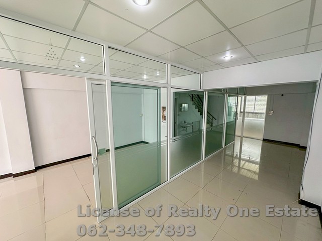 ขาย / ให้เช่า อาคารพาณิชย์ 3.5 ชั้น หลังมุม ติดหน้าโครงการ หมู่บ้านประชาสุข เลคแอนด์มอลล์ แสมดำ พระราม 2 บางขุนเทียน