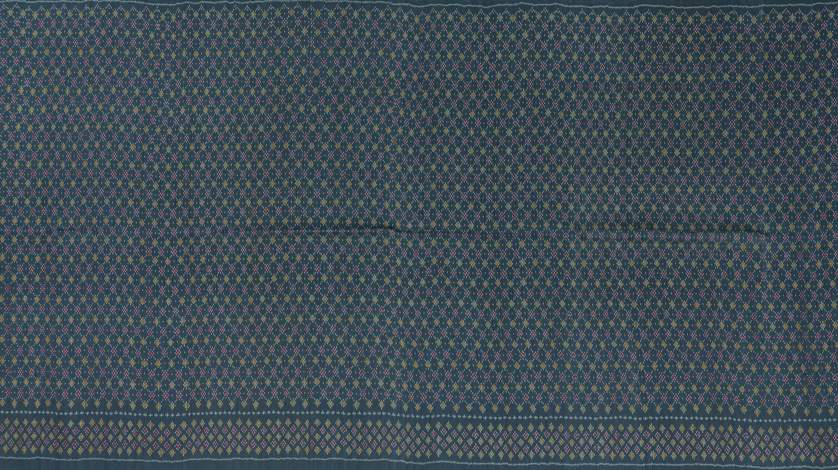 ซิ่น ผ้าไหมมัดหมี่ 3ตะกอ ขนาด 1x2เมตร ลายลูกกา สีเทา รหัส R2Q-ME-066-1220670918