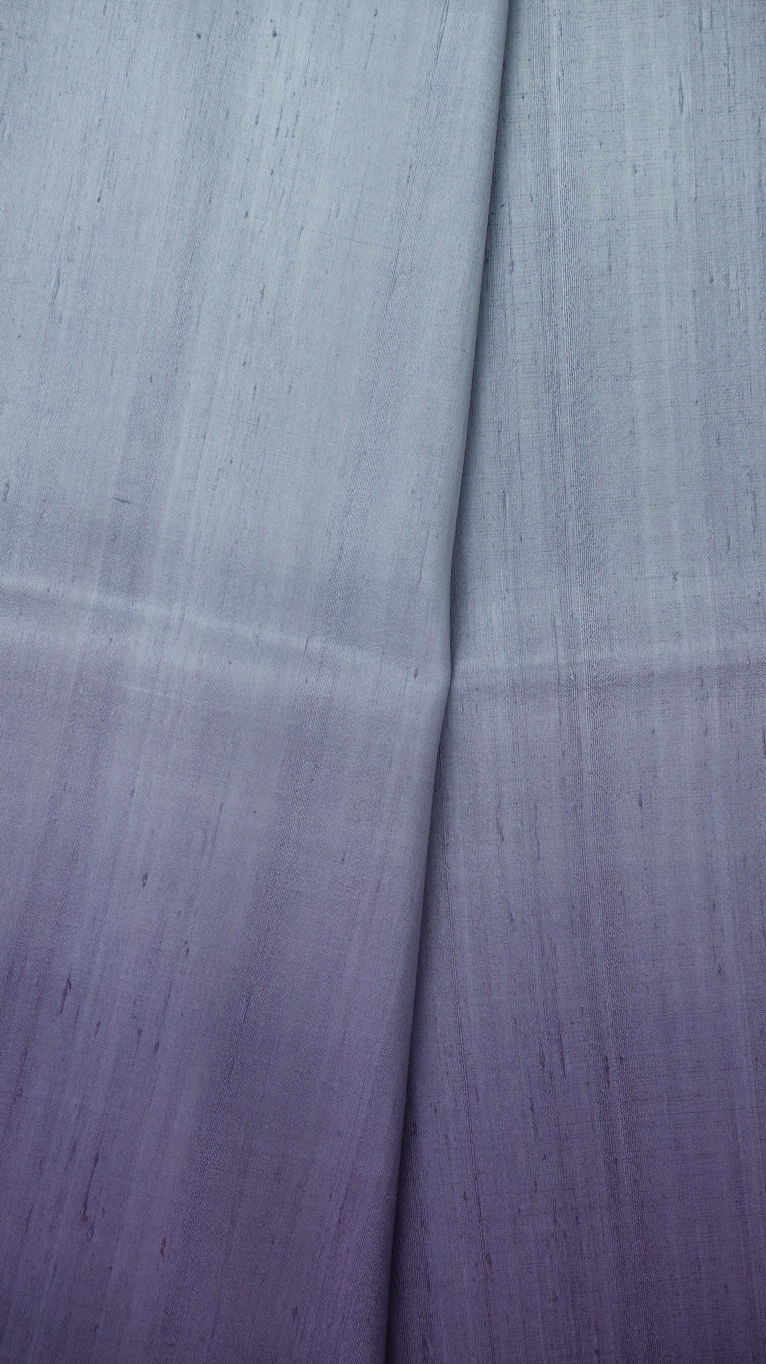 ผ้าไหมย้อมสไลด์สี ไหมบ้านทอมือ 2ตะกอ สีเทา-สีม่วง เลือกขนาด รหัส BT-TT-02246853