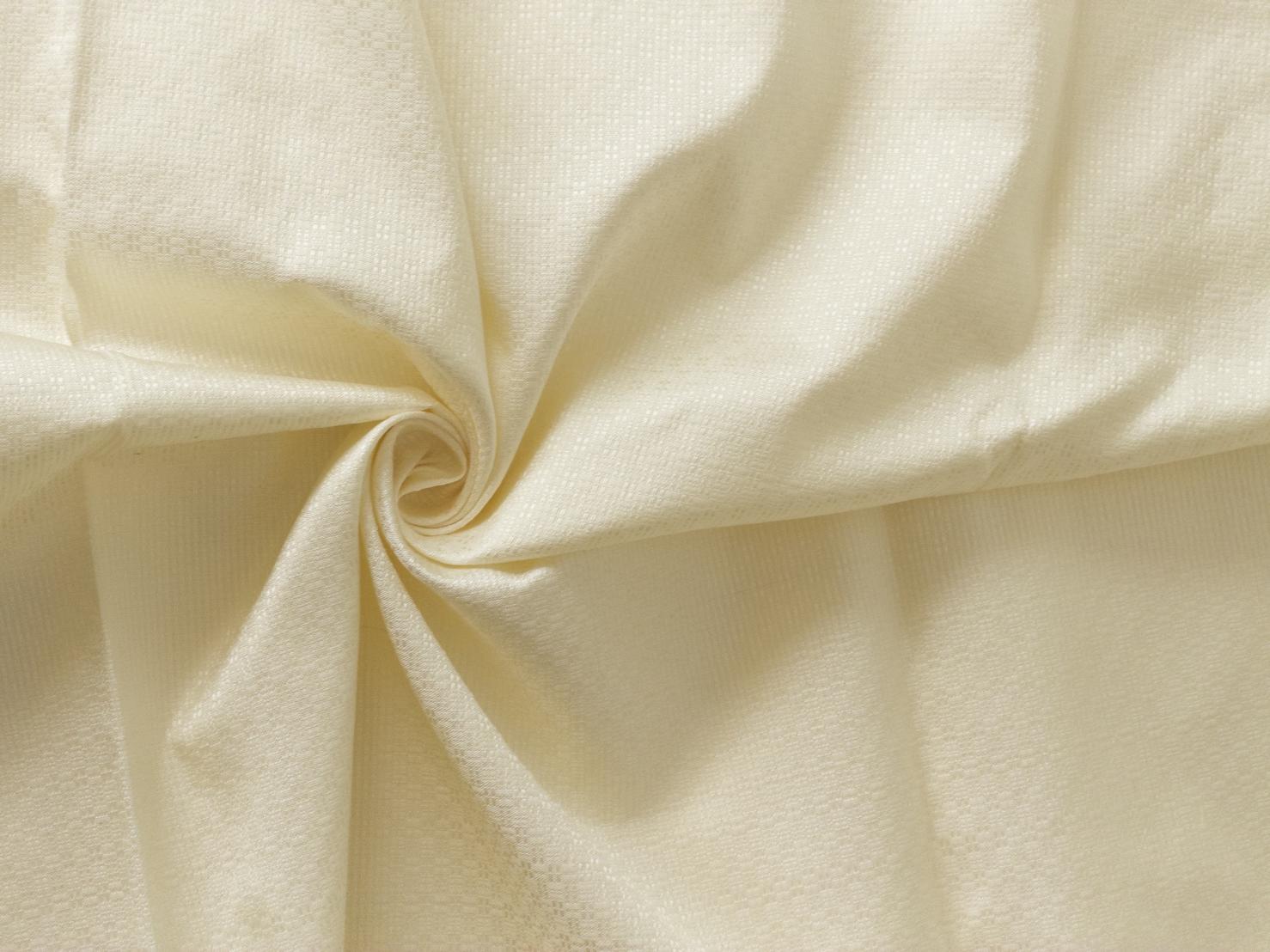 ผ้าไหมยกดอก ลายราชวัตร สีพื้น ไหมแท้ เฉดสีครีม (ราคาต่อหลา) รหัส B1-119-1378HY8