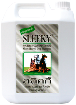 SLEEKY แชมพูสูตรบำรุงขนและผิวหนังสำหรับหมาขนสั้น (แกนลอน 3800 ซีซี)