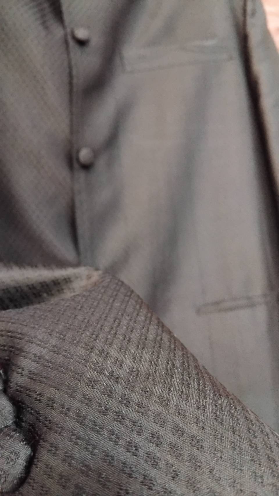 เสื้อสูทไหมคอพระราชทาน แขนยาว เนื้อยกดอกเม็ดพริกไทย สีดำสนิท Size L อก 44 นิ้ว รหัส DM-NY