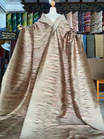 ผ้าไหมลายพิเศษ มัดหมี่ประยุกต์ ไหมแท้ สีน้ำตาล-ชมพู เลือกตามขนาด รหัส MMFZ-116-1113684