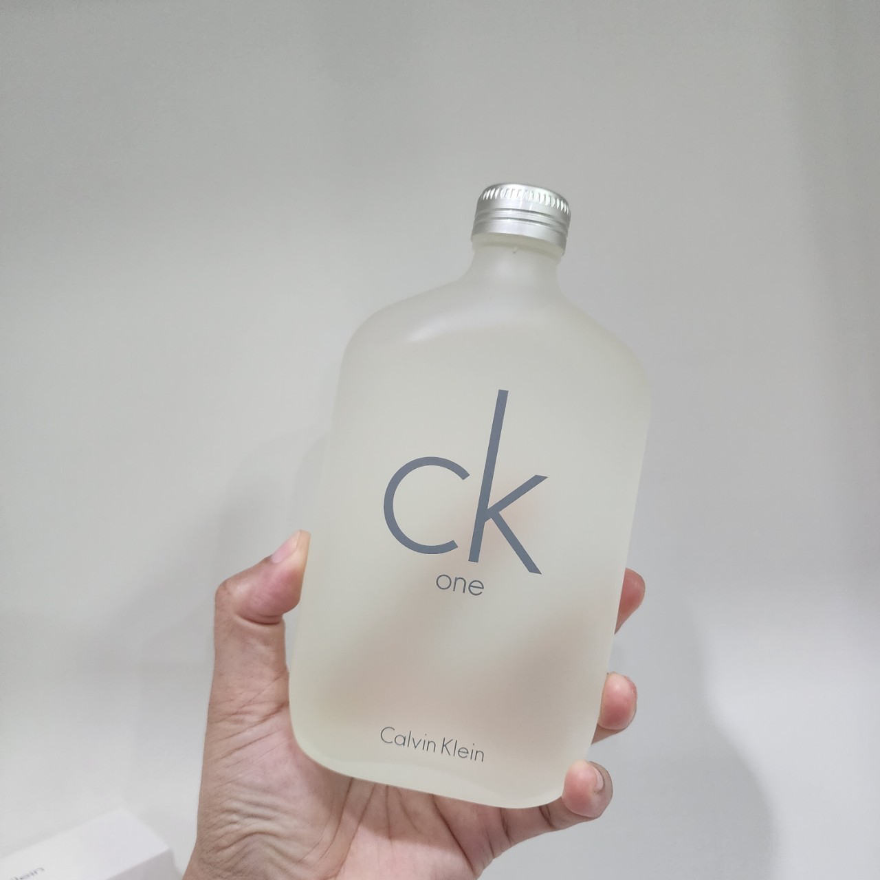 น้ำหอมแท้ Calvin Klein Ck One EDT 300 ML. กล่องจริง