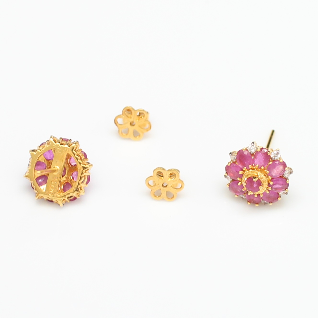 ER25110 ต่างหูทับทิมดอกไม้ ประดับเพชรแท้ 0.24 กะรัต ทองแท้ 90% นน. 5.5 กรัม