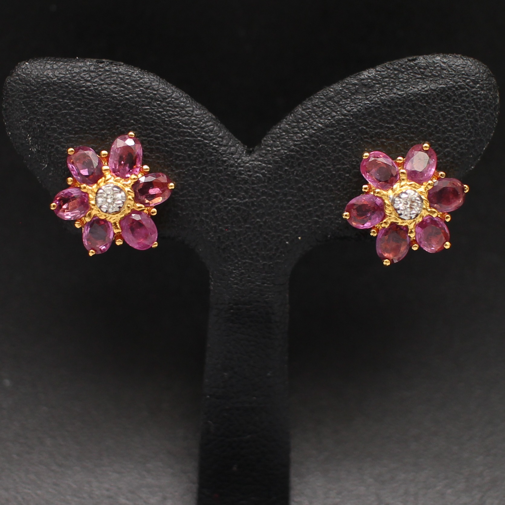 ER25145 ต่างหูทับทิมดอกไม้ ยอดเพชรแท้ ทองแท้ 90% นน.รวม 3.9 กรัม