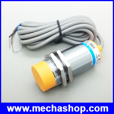 คาปาซิทีฟพร็อกซิมิตี้เซนเซอร์ ตรวจจับวัตถุโลหะ และอโลหะ capacitive proximity sensor LJC30A3-H-Z/BY Diameter 30mm ระยะตรวจจับ 20-25mm