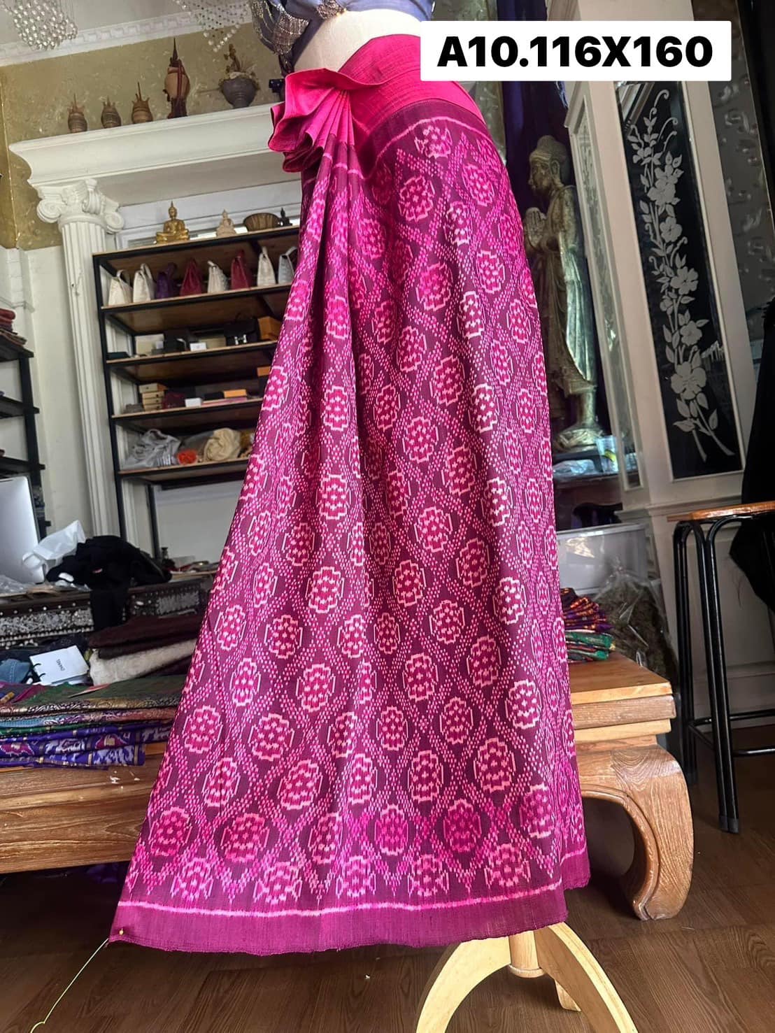 ซิ่น พระตะบอง ไหมบ้านสาวมือ สีธรรมชาติ ขนาด 116x160ซม สีชมพูม่วง รหัส N9-SIL-A10
