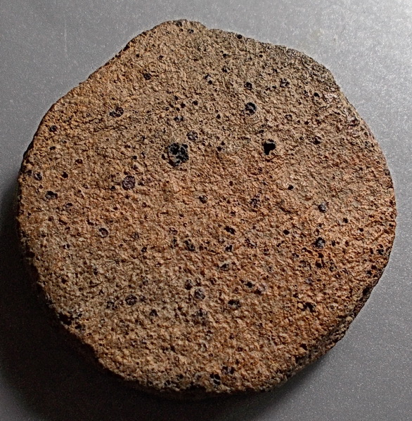 งบน้ำอ้อย เนื้อดิน ลป.ยิ้ม วัดเจ้าเจ็ด อยุธยา