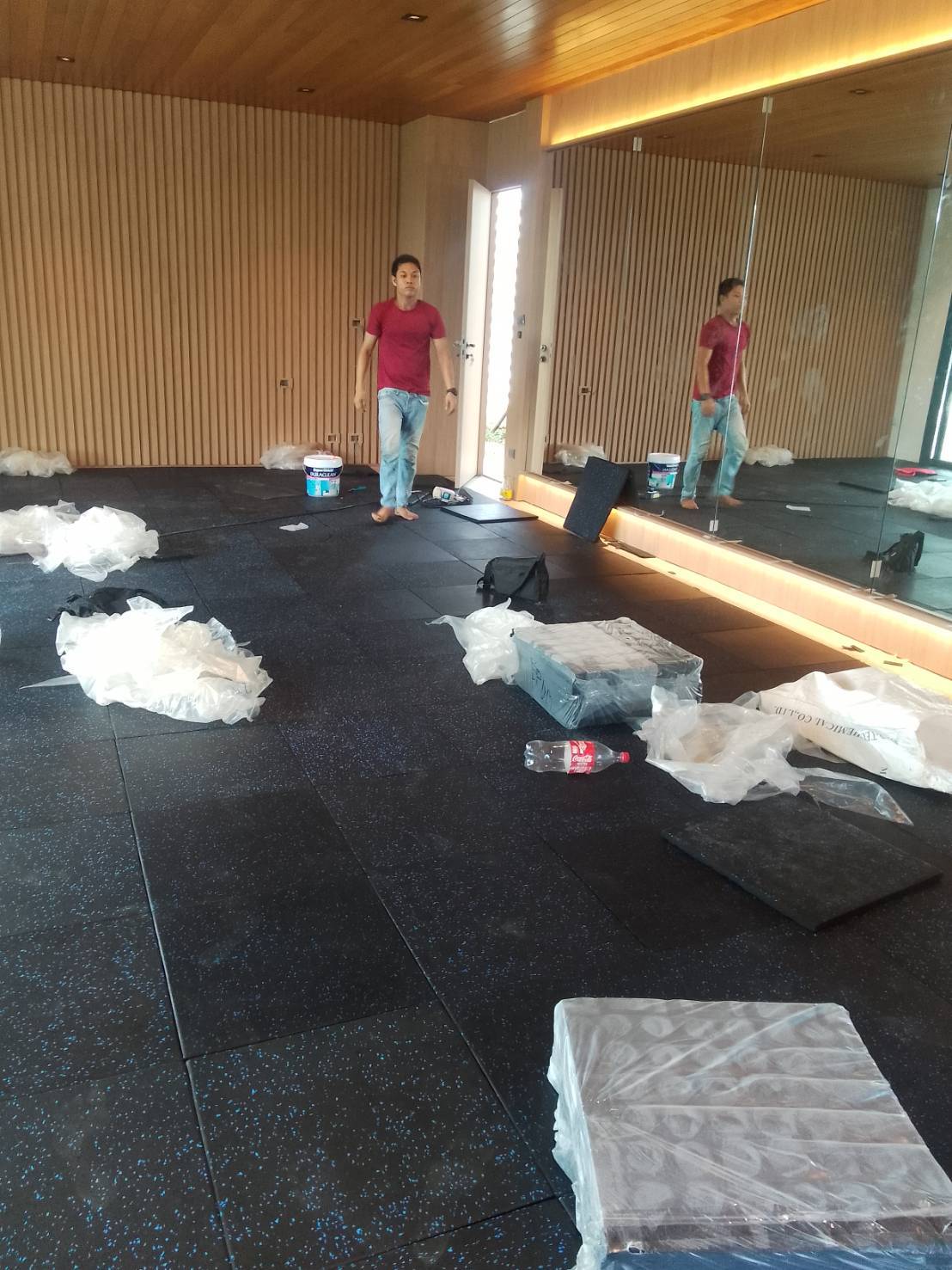 พื้นยางRubber Roll หนา10mm