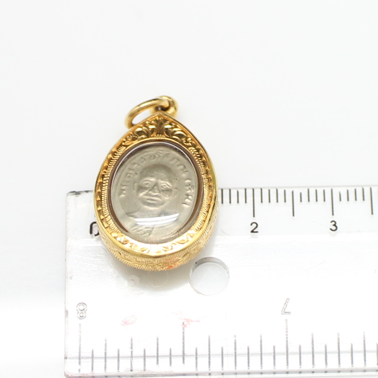 PD25319 จี้หลวงพ่อทวดวัดช้างไห้ กรอบทองแท้ 90% นน.รวม 4.84 กรัม