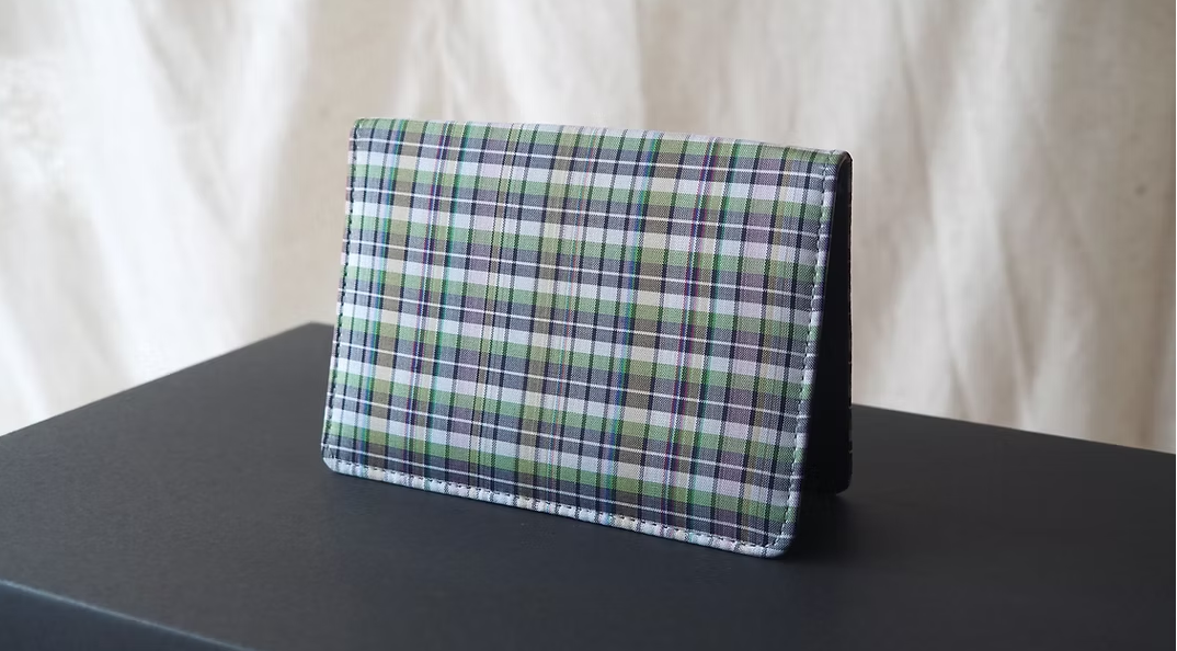 ซองใส่พาสปอร์ต ขนาด 3x9.5x8 cm.สีคละสี GL-CT-103433