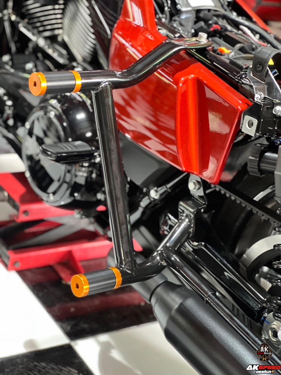 CRASH BAR / ENGINE GUARD