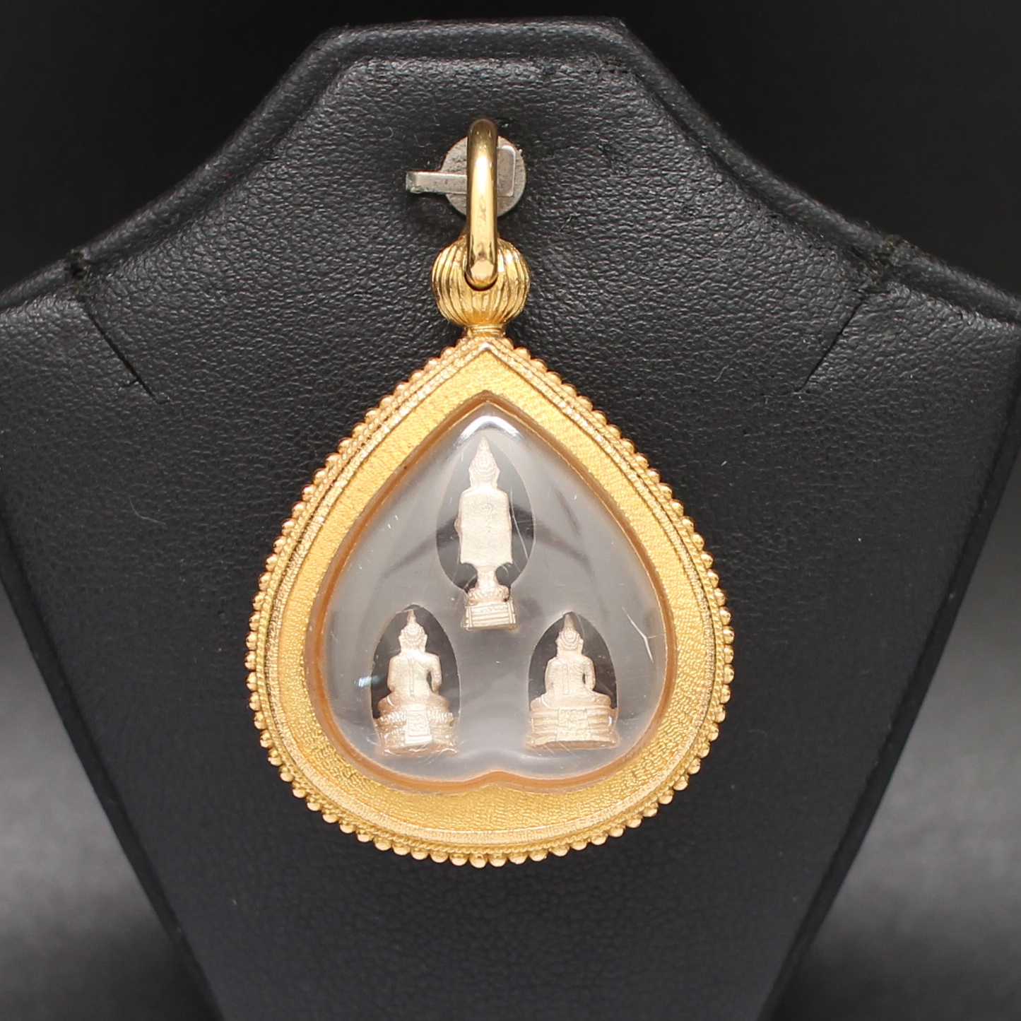 PD25129 จี้พระสามพี่น้อง กกรอบทองลายดอกพิกุล ทองแท้ 90% นน.รวม 11.2 กรัม