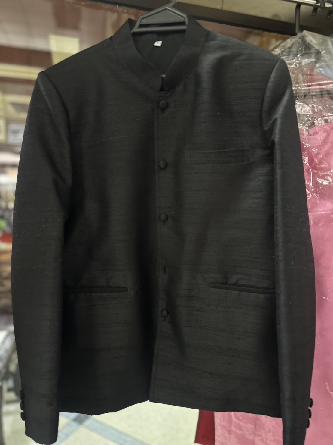 เสื้อสูทไหมคอพระราชทาน แขนยาว เนื้อไหมบ้าน ไหมแท้ size L สีดำ รหัส DM-ST-301068