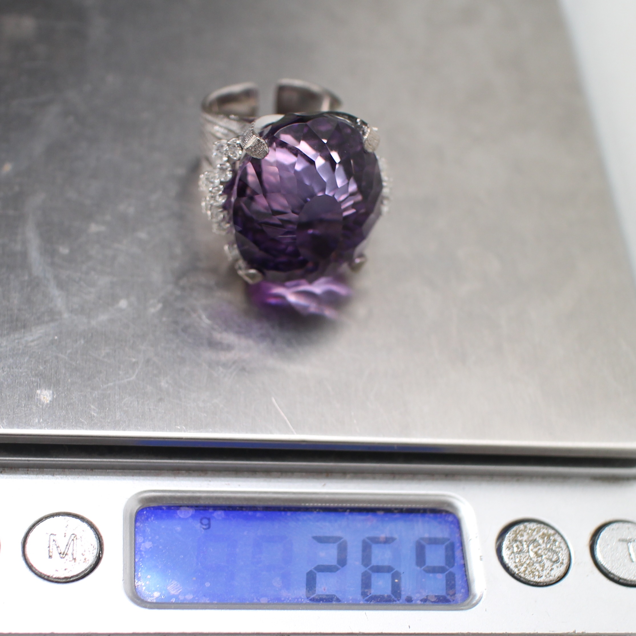 RG250130 แหวนอะเมสิส ฝังเพชรแท้ 0.90 กะรัต ทองแท้ 14k นน.รวม 26.9 กรัม ขนาดแหวน 53-54 อะเมทิส 59 กะรัต