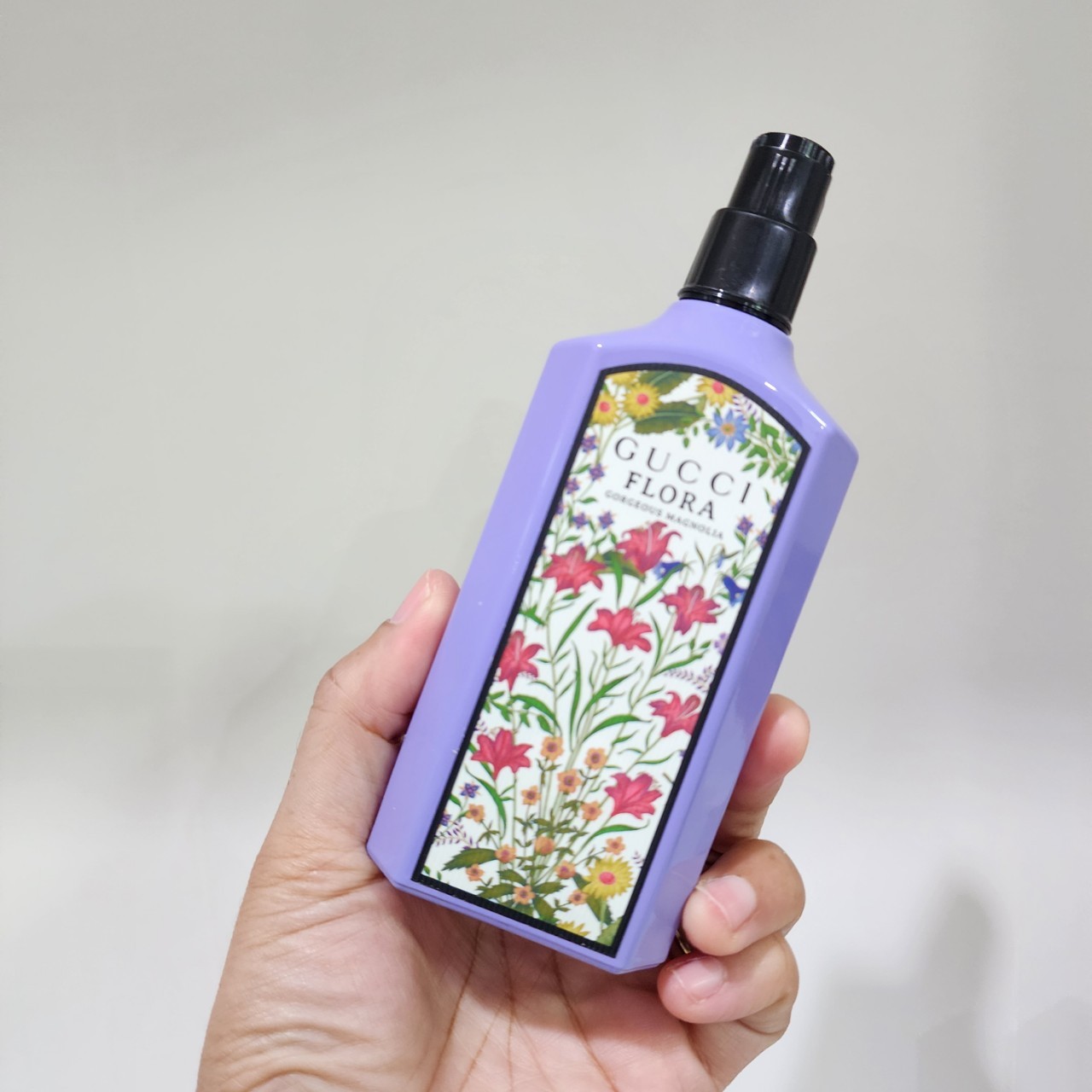 น้ำหอมแท้ Gucci Flora Gorgeous Magnolia Eau de Parfum 100ml Tester ฝาดำ