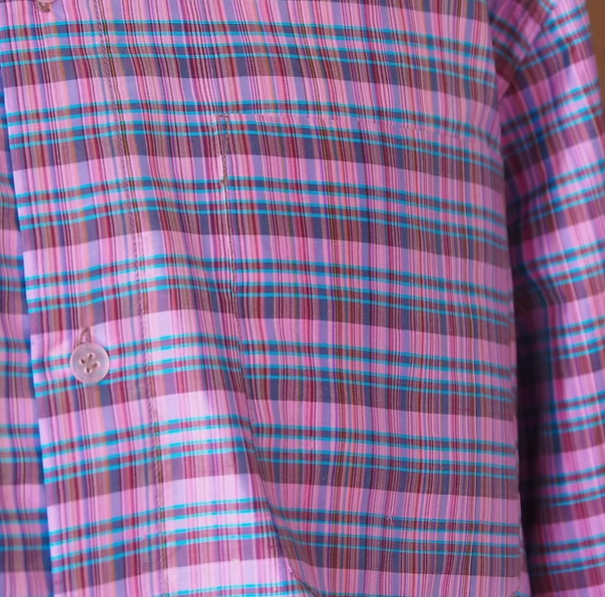 เสื้อเชิ้ตแขนยาว ผ้าไหมลายสก๊อต สีชมพูสลับม่วง รหัส DN-CT-SKU100845