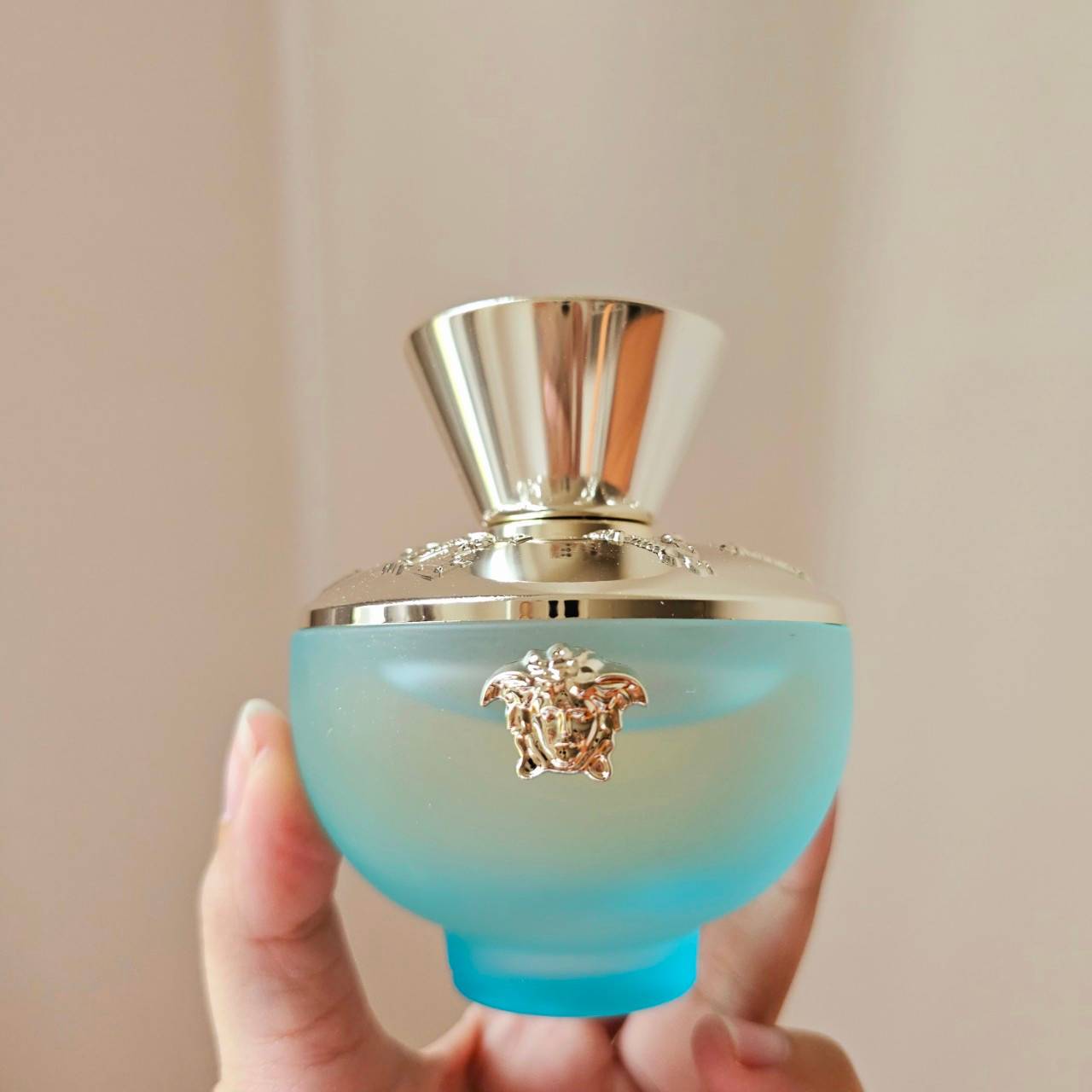 น้ำหอมแท้ Versace Dylan Turquoise Eau De Toilette 100ml กล่องเทสเตอร์