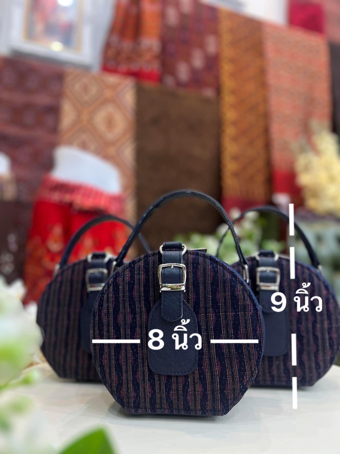 กระเป๋าถือ มัดหมี่ไหมแท้ พื้นสีน้ำเงิน รหัส GLA-BM-0621671407