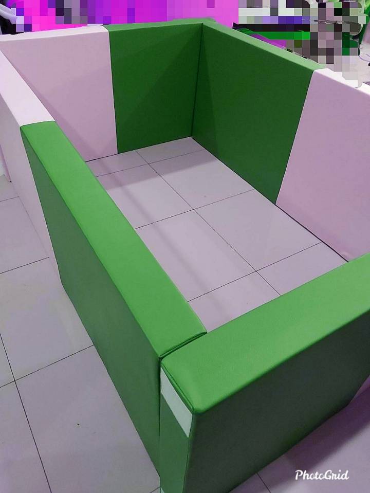 โรงงานผลิต บ่อบอล บ้านบอล คอกกั้น ราคา 25,000 บาทได้ทั้งคอกกั้น บันไดและสไลเดอร์