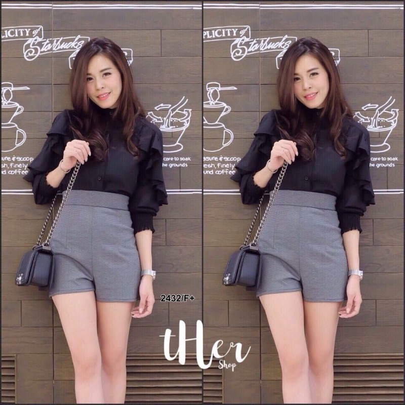 Set 2 ชิ้น เสื้อเชิ้ตแขนยาวคอจีน แต่งระบายแขนกับกางเกงขาสั้น TW2432