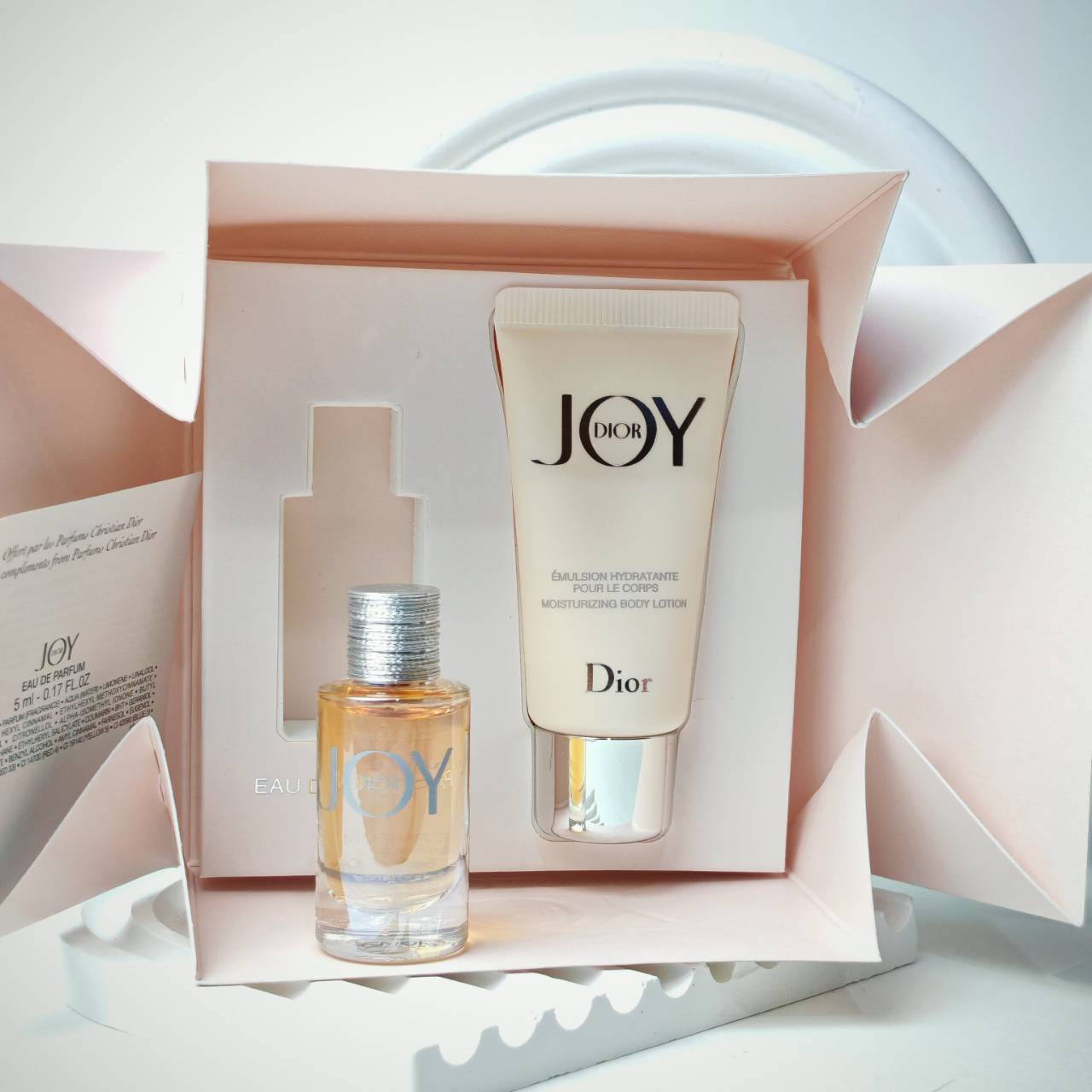น้ำหอมจิ๋วมินิ Dior Joy EDP Gift Set For Women (2 Items) น้ำหอมแบบเซ็ตมินิ ( Mini SET Perfume น้ำหอมขนาดพกพา)