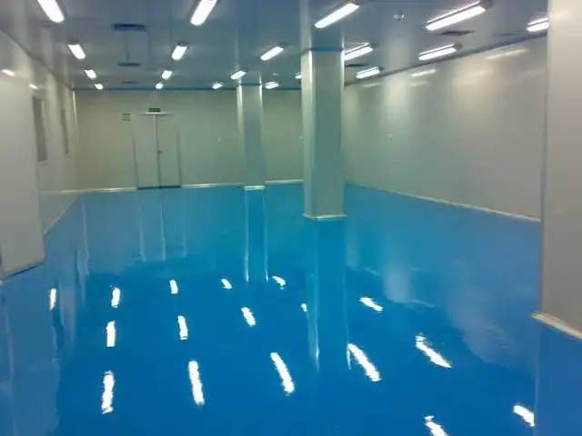 พื้นสนามกีฬา สีโพลียูรีเทน Polyurethane พื้นสนามฟุตซอล ตะกร้อบาสเกตบอล เทนนิส แบดมินตัน เทเบิลเทนนิส หนา7mm ราคา 2,800บาท