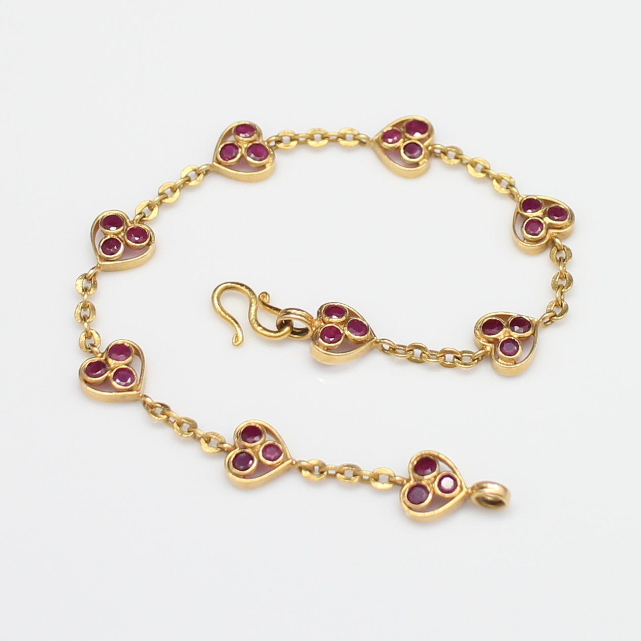 BL25045 สร้อยข้อมือทับทิมหัวใจคั่นโซ่ ทองแท้ 90% นน.รวม 8.3 กรัม ยาว 18.5 ซม.