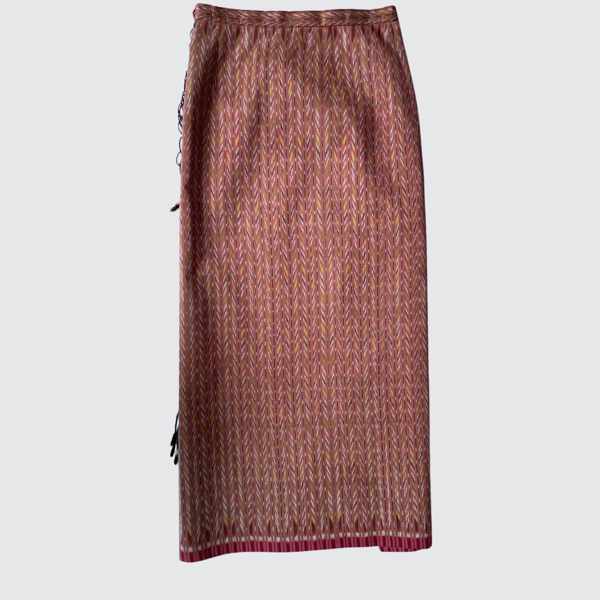 ผ้าถุงป้าย แบบเลื่อนตะขอตามไซส์ ลายโฮล สีน้ำตาล รหัส WM-PTS-1009681414