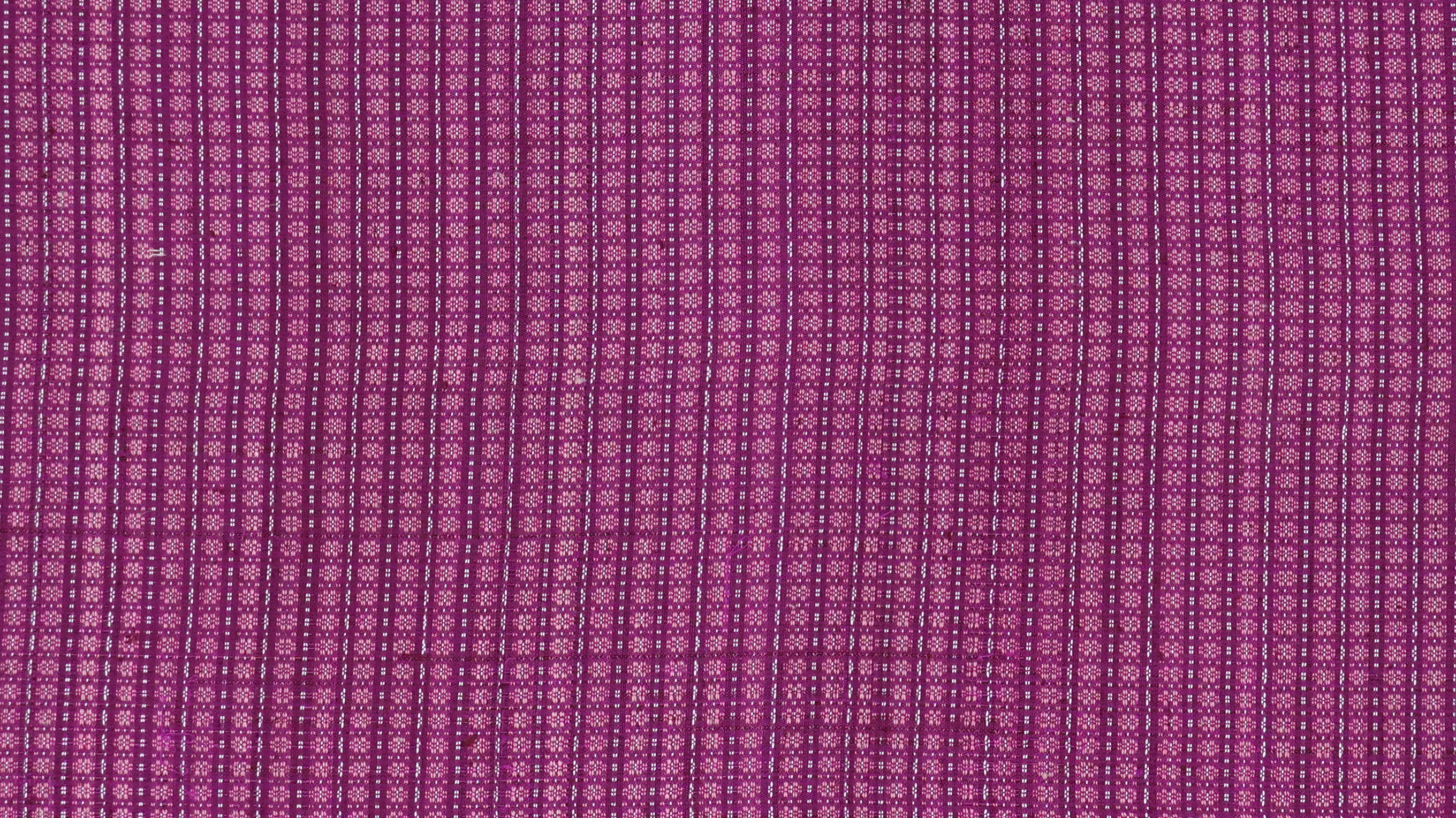 ซิ่น ผ้าไหมมัดหมี่ 6ตะกอ ขนาด1x2เมตร ลายละเบิก ดอกพิกุล สีชมพูอมม่วง รหัส R1Z-ME-66-0331684