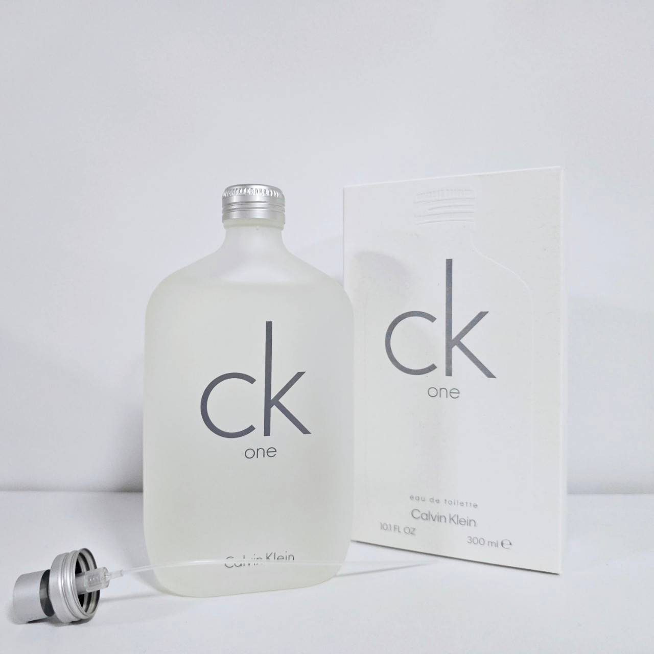 น้ำหอมแท้ Calvin Klein Ck One EDT 300 ML. กล่องจริง