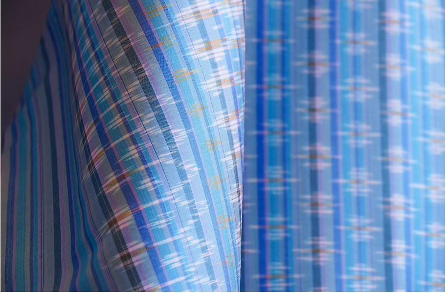 ซิ่น ผ้าไหมมัดหมี่ ผ้าไหมมัดหมี่ลายโคมห้ายืน สีฟ้า เลือกตามขนาด รหัส CISP-CT-100195