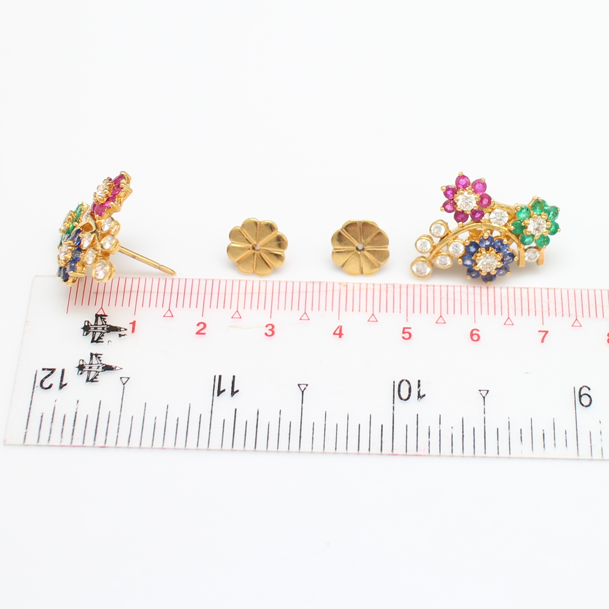 ER25113 ต่างหูดอกไม้พลอยหลากสี เพชรแท้ 0.81 กะรัต ทองแท้ 90% นน.รวม 9.7 กรัม