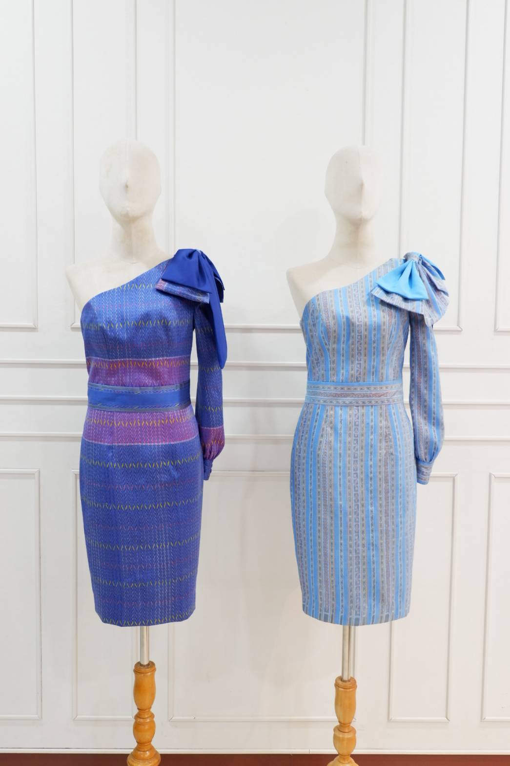 สั่งตัดชุดสตรี ชุดแซกปิดเข่า รหัส CUT-ST1213652