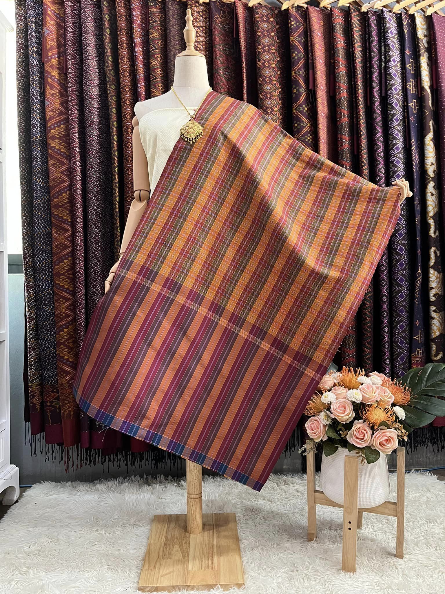 ผ้าขาวม้าไหมแท้ ทอสอดหางกระรอก ขนาด 60x200ซม สีคละสี รหัส R4D-PS-042467172716