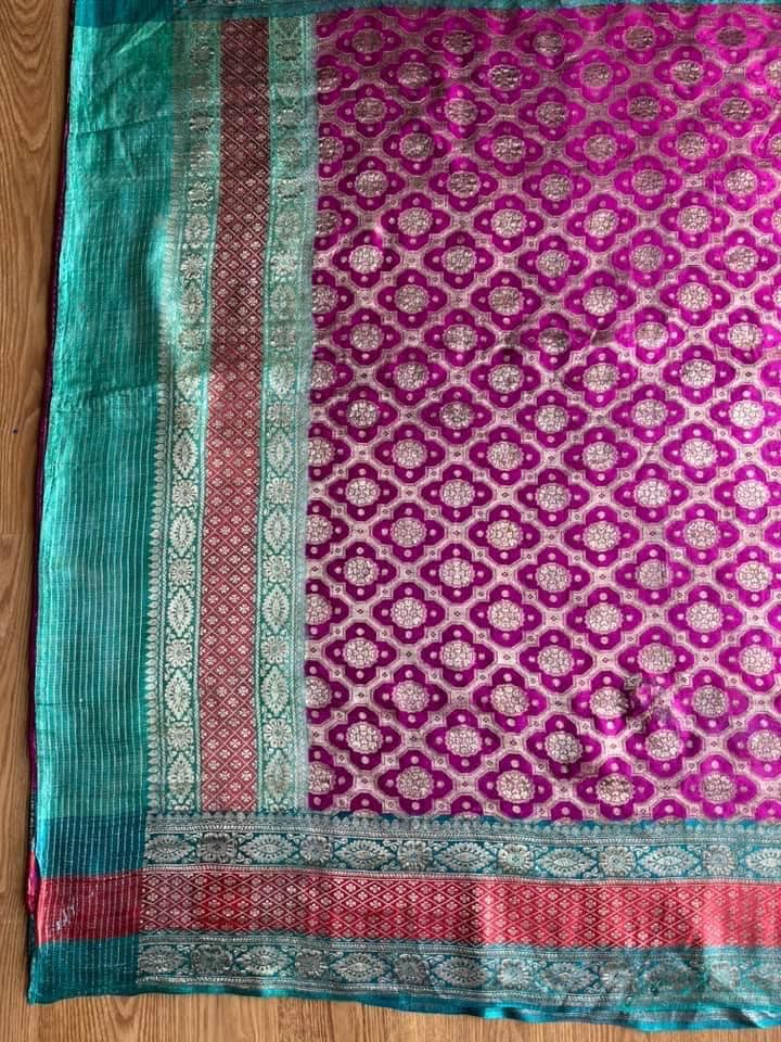 ซิ่น ผ้าปาโตล่า เส้นยืนไหมแท้ ขนาด 114x480ซม พื้นสีชมพู-เขียว รหัส N9-SIL0712662