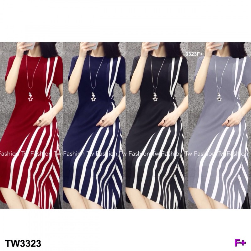 เดรสแขนสั้น สีพื้นดำตัดต่อด้านข้า เป็นลายริ้วสีทูโทน TW3323