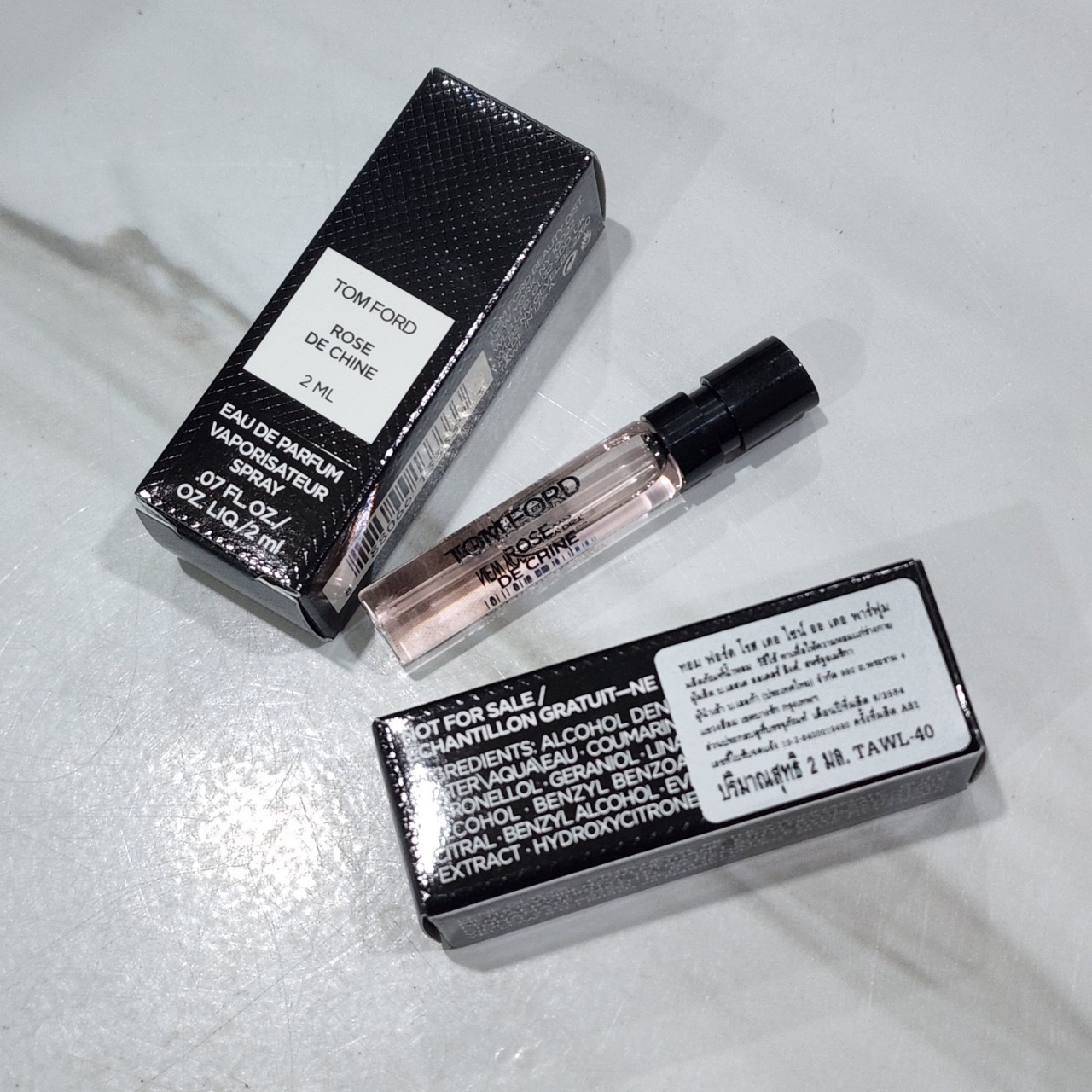 น้ำหอมไวออลหลอดทดลอง Tom Ford Private Rose de Chine ( Rose Garden Collection ) 2ml Spray Sample Vial ขนาดทดลองแบบ VIAL