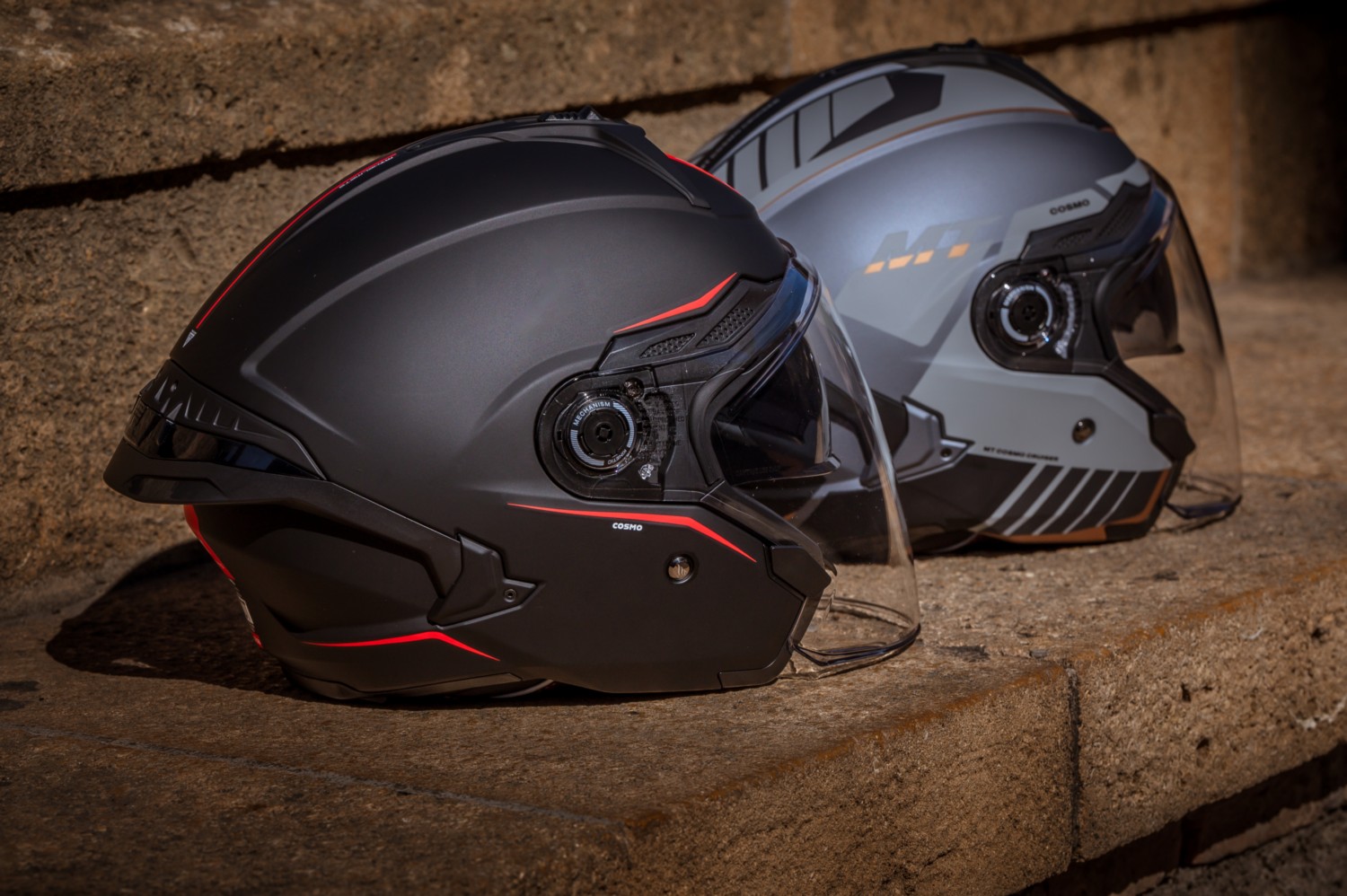 MT HELMETS - รุ่น COSMO SV (ECE 22.06) Solid Matt black ดำด้าน *ใส่แบรนด์อื่นอยู่ ต้องเพิ่ม 1 ไซส์*